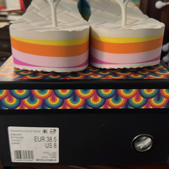 Women’s Kurt Geiger rainbow wedge - Picture 5 of 7